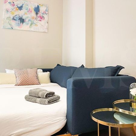 Cozy Apartment With Parking In The Center By Rems Malaga Exterior photo