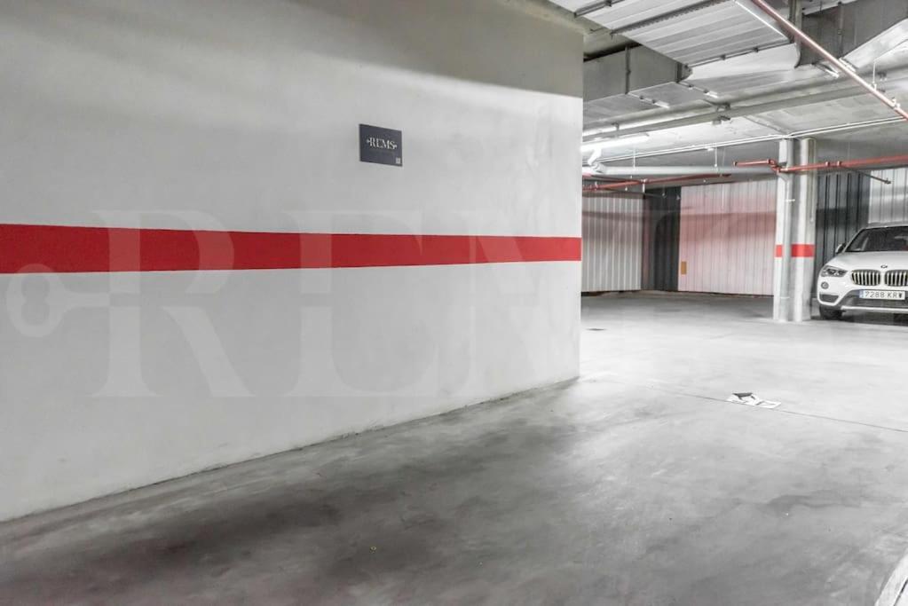 Cozy Apartment With Parking In The Center By Rems Malaga Exterior photo