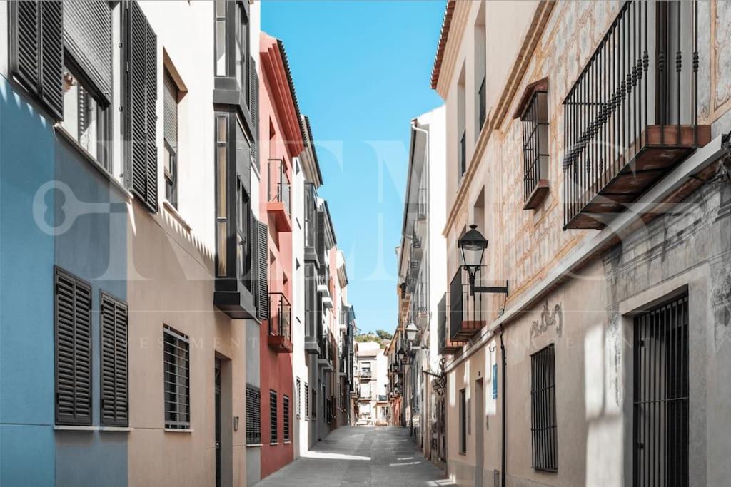 Cozy Apartment With Parking In The Center By Rems Malaga Exterior photo