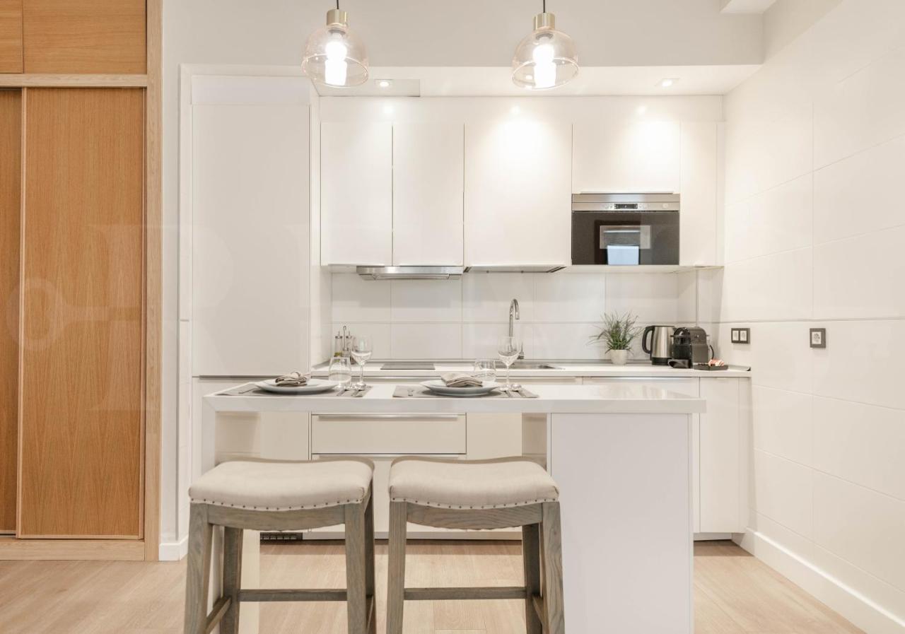 Cozy Apartment With Parking In The Center By Rems Malaga Exterior photo