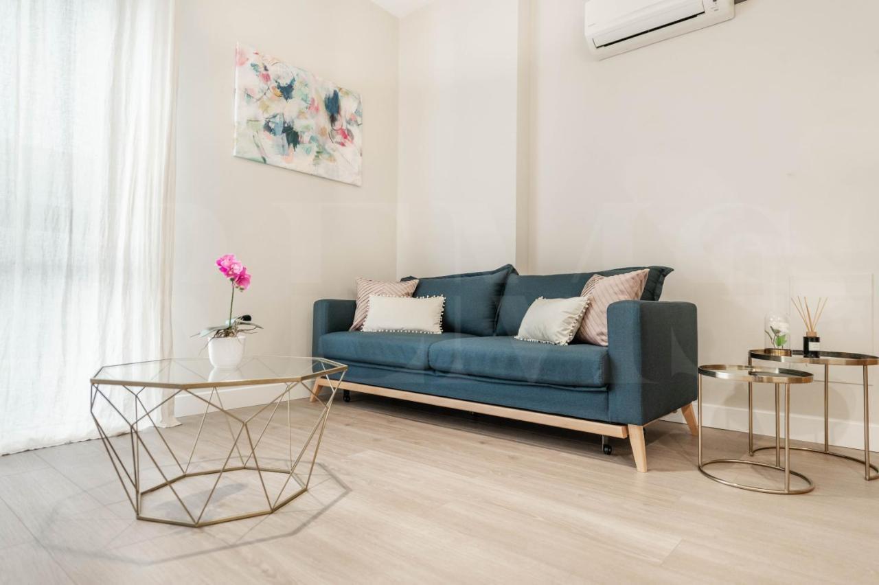 Cozy Apartment With Parking In The Center By Rems Malaga Exterior photo